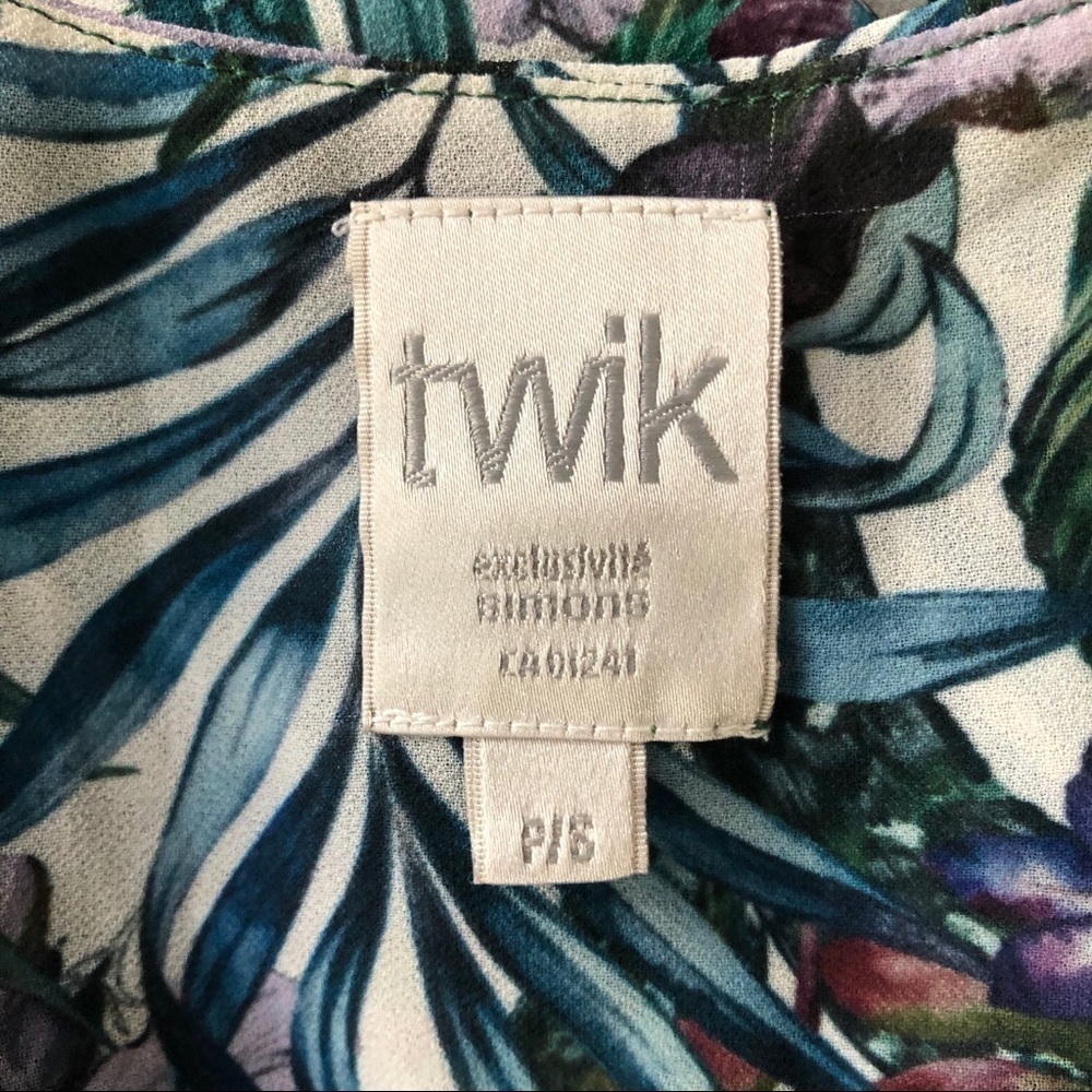 Twik SZ10 Floral braided crisscross top - Picture 8 of 12
